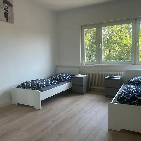 Leonhardstrasse 19 - 0301 Wuppertal